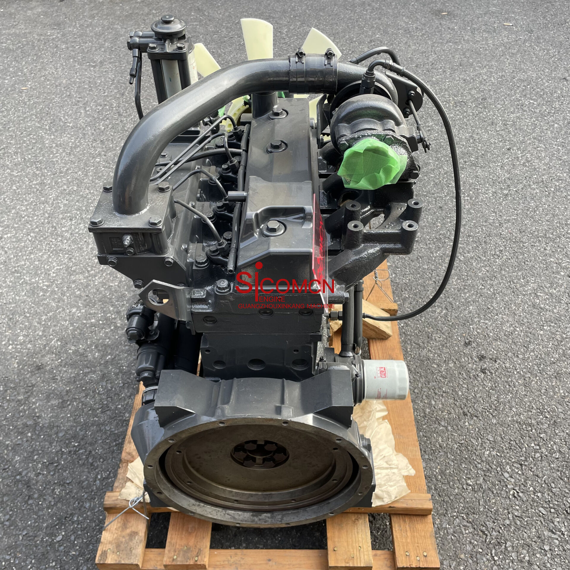 Cummins B3.3 engine turbocharger and intake system